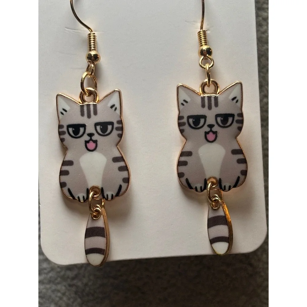 #44. Tabby Cat Dangle Earrings